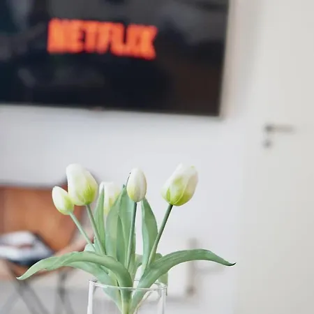 Διαμέρισμα Garden Luxus *